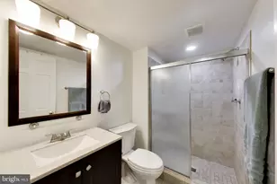 7661 Provincial Dr, McLean, VA 22102 - Photo 12