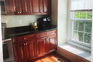 9881 High Water Ct, Burke, VA 22015 - Photo 4