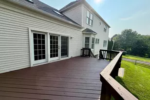 13908 Rock Brook Ct, Clifton, VA 20124 - Photo 4