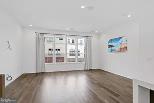 1773 Violet Ridge Pl, McLean, VA 22102 - Photo 10