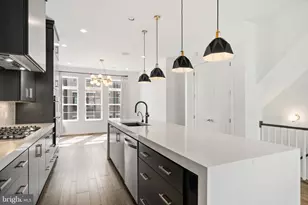 1773 Violet Ridge Pl, McLean, VA 22102 - Photo 4