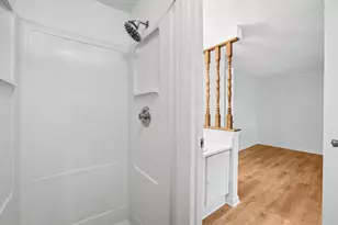 7998 Tyson Oaks Cir, Vienna, VA 22182 - Photo 10