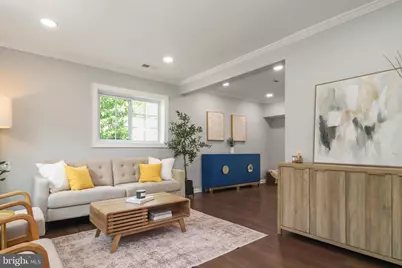 6621 Hallwood Avenue, Falls Church, VA 22046 - Photo 1