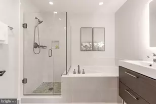 7078 Falls Reach Dr, Falls Church, VA 22043 - Photo 24