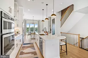 4673 Charger Pl, Chantilly, VA 20151 - Photo 12