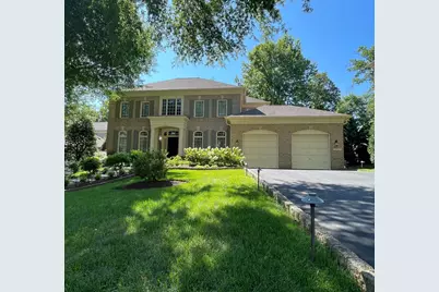 11081 Pelham Manor Place, Reston, VA 20194 - Photo 2