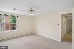1935 Wilson Ln, McLean, VA 22102 - Photo 16