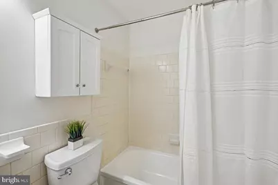 1935 Wilson Lane #304, McLean, VA 22102 - Photo 20