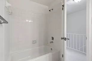 14361 Watery Mountain Ct, Centreville, VA 20120 - Photo 16