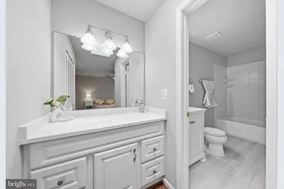 8518 Rehoboth Court, Vienna, VA 22182 - Photo 10