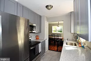 7025 Strathmore St, Falls Church, VA 22042 - Photo 10