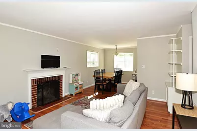 7025 Strathmore Street, Falls Church, VA 22042 - Photo 4