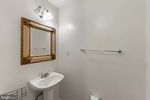 7925 Pebble Brook Ct, Springfield, VA 22153 - Photo 32