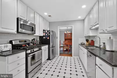 8000 Woodcroft Court, Dunn Loring, VA 22027 - Photo 8