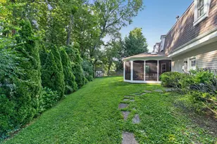 8000 Woodcroft Ct, Dunn Loring, VA 22027 - Photo 28