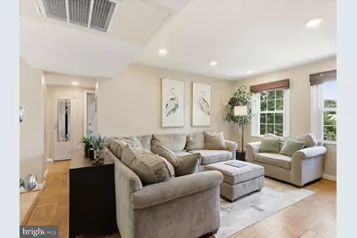 6622 10th Street #C2, Alexandria, VA 22307 - Photo 4