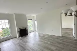 7011 Falls Reach Dr, Falls Church, VA 22046 - Photo 6
