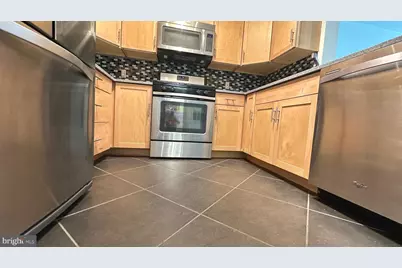 7011 Falls Reach Drive #310, Falls Church, VA 22046 - Photo 20