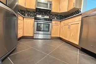 7011 Falls Reach Dr, Falls Church, VA 22046 - Photo 20