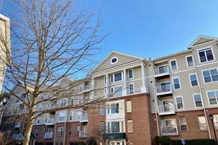 7011 Falls Reach Dr, Falls Church, VA 22046 - Photo 2