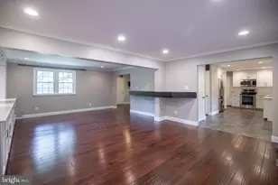 4836 Gainsborough Dr, Fairfax, VA 22032 - Photo 6