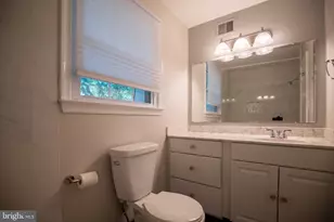 4836 Gainsborough Dr, Fairfax, VA 22032 - Photo 30