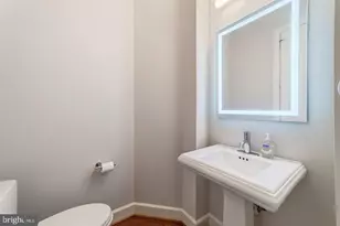 1472 Carrington Ridge Ln, Vienna, VA 22182 - Photo 12