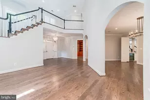 1472 Carrington Ridge Ln, Vienna, VA 22182 - Photo 6