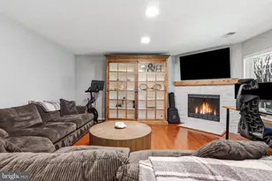 11432 Tiger Lily Ln, Fairfax, VA 22030 - Photo 34