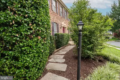 1425 Cellar Creek Way, Herndon, VA 20170 - Photo 8