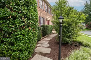 1425 Cellar Creek Way, Herndon, VA 20170 - Photo 8