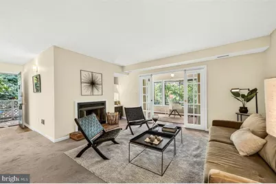 2316 Hunters Run Drive, Reston, VA 20191 - Photo 14