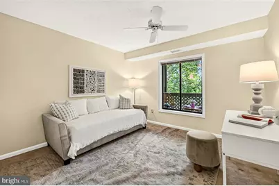 2316 Hunters Run Drive, Reston, VA 20191 - Photo 26