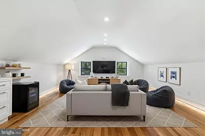 5921 Chesterbrook Road, McLean, VA 22101 - Photo 66
