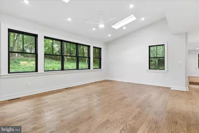 5921 Chesterbrook Road, McLean, VA 22101 - Photo 24