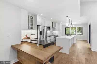 5921 Chesterbrook Road, McLean, VA 22101 - Photo 28