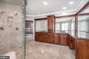 1550 Shelford Ct, Vienna, VA 22182 - Photo 38