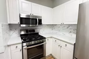 11353 Aristotle Dr, Fairfax, VA 22030 - Photo 12