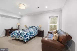 6909 Arbor Ln, McLean, VA 22101 - Photo 60