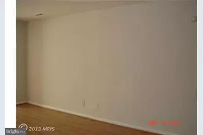 10300 Appalachian Circle #109, Oakton, VA 22124 - Photo 6