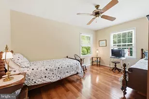 9711 Turnbuckle Dr, Burke, VA 22015 - Photo 34