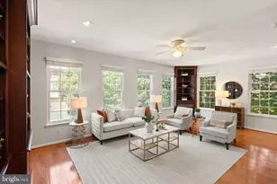 4201 Trumbo Ct, Fairfax, VA 22033 - Photo 6