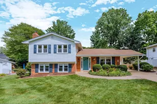 1703 Palm Springs Dr, Vienna, VA 22182 - Photo 1