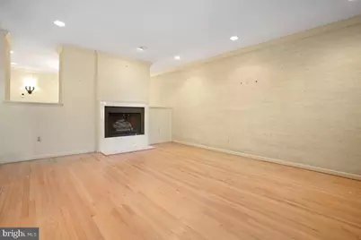 1403 McLean Mews Court, McLean, VA 22101 - Photo 10