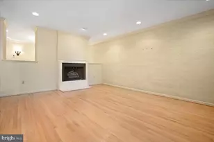 1403 McLean Mews Ct, McLean, VA 22101 - Photo 10
