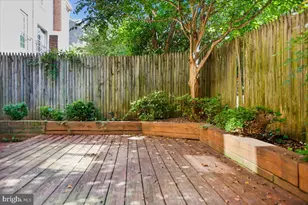 1403 McLean Mews Ct, McLean, VA 22101 - Photo 70
