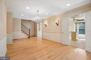 1403 McLean Mews Ct, McLean, VA 22101 - Photo 12