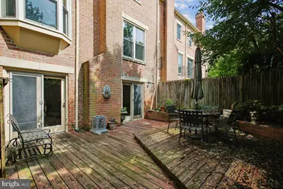 1403 McLean Mews Court, McLean, VA 22101 - Photo 8