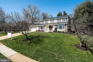 7730 Falstaff Rd, McLean, VA 22102 - Photo 2