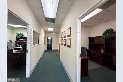 7002 Little River Turnpike #1D, Annandale, VA 22003 - Photo 4